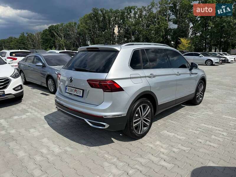 Внедорожник / Кроссовер Volkswagen Tiguan 2022 в Киеве