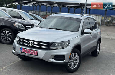 Позашляховик / Кросовер Volkswagen Tiguan 2015 в Львові