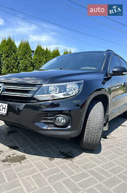 Позашляховик / Кросовер Volkswagen Tiguan 2015 в Черкасах