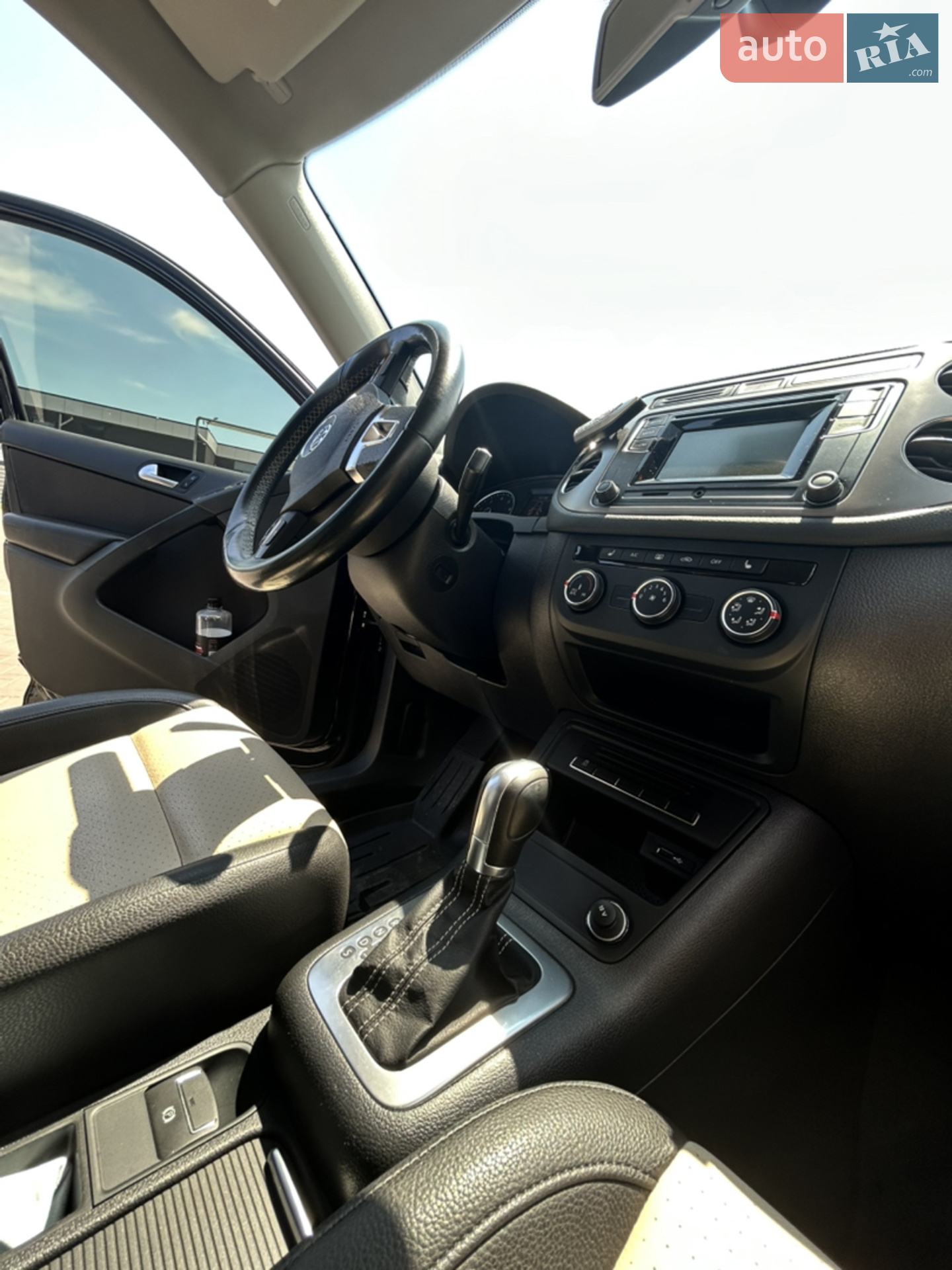 2015 Volkswagen Tiguan - мініатюра 19