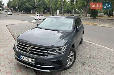 Позашляховик / Кросовер Volkswagen Tiguan 2021 в Києві