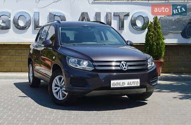 Внедорожник / Кроссовер Volkswagen Tiguan 2016 в Одессе