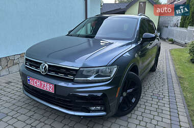Позашляховик / Кросовер Volkswagen Tiguan 2019 в Львові
