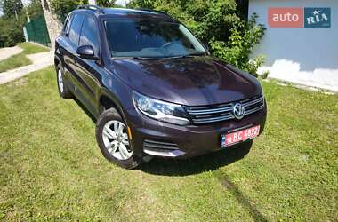 Позашляховик / Кросовер Volkswagen Tiguan 2015 в Хмельницькому