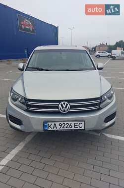 Позашляховик / Кросовер Volkswagen Tiguan 2013 в Києві