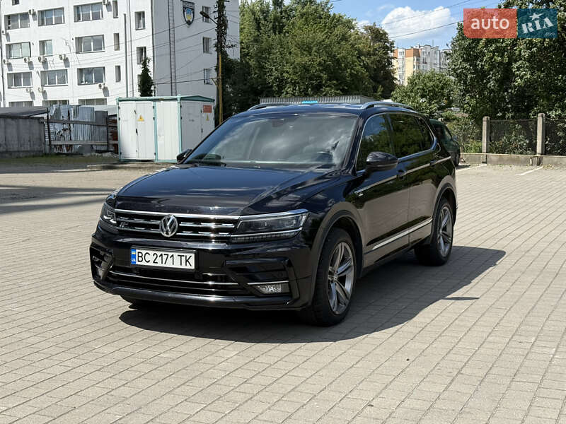 Позашляховик / Кросовер Volkswagen Tiguan 2019 в Львові