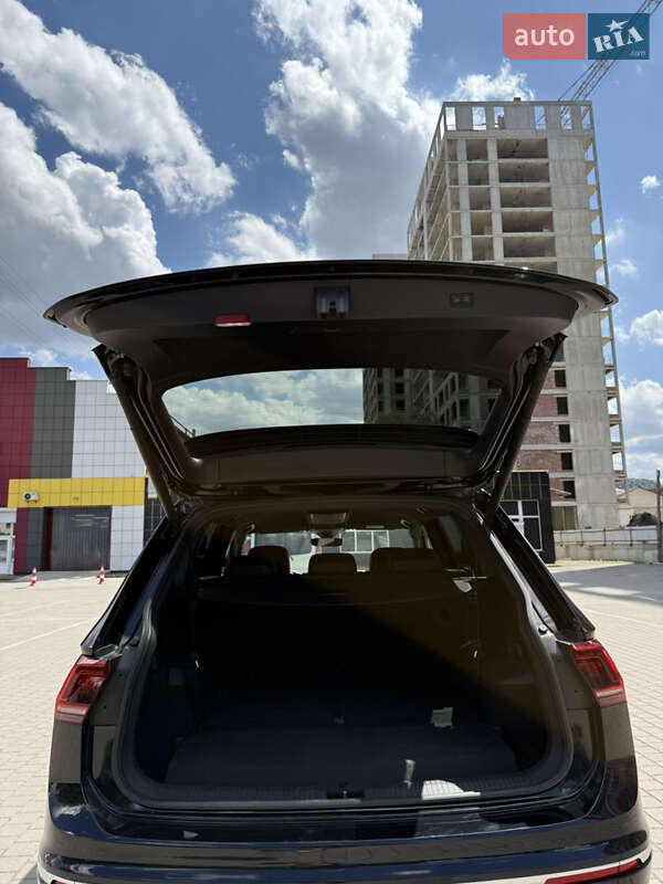 Позашляховик / Кросовер Volkswagen Tiguan 2019 в Львові