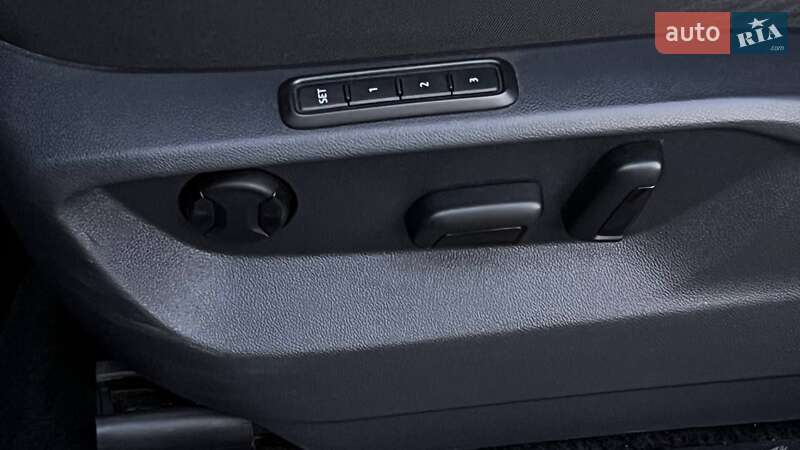 Внедорожник / Кроссовер Volkswagen Tiguan 2018 в Самборе