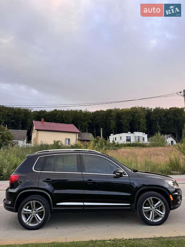 Внедорожник / Кроссовер Volkswagen Tiguan 2017 в Винниках