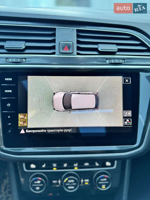 Внедорожник / Кроссовер Volkswagen Tiguan 2017 в Луцке