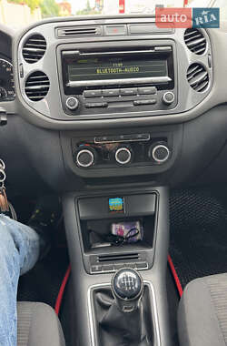 Позашляховик / Кросовер Volkswagen Tiguan 2011 в Львові