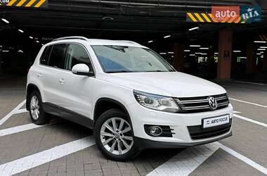 Позашляховик / Кросовер Volkswagen Tiguan 2012 в Києві