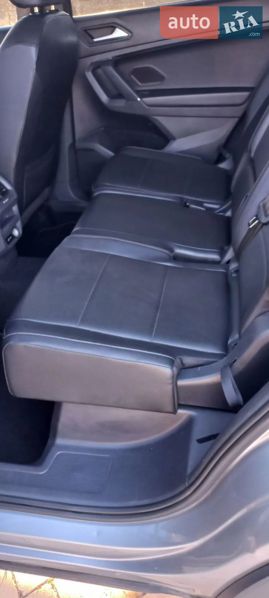 2020 Volkswagen Tiguan - мініатюра 5