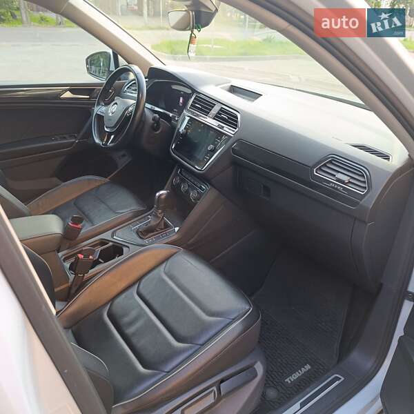 Внедорожник / Кроссовер Volkswagen Tiguan 2018 в Нежине
