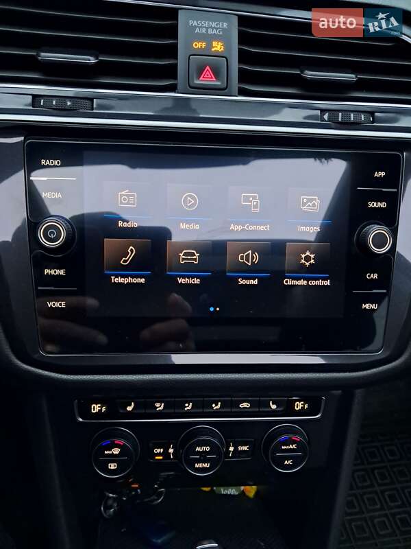 Внедорожник / Кроссовер Volkswagen Tiguan 2018 в Кропивницком