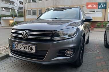 Внедорожник / Кроссовер Volkswagen Tiguan 2013 в Ровно