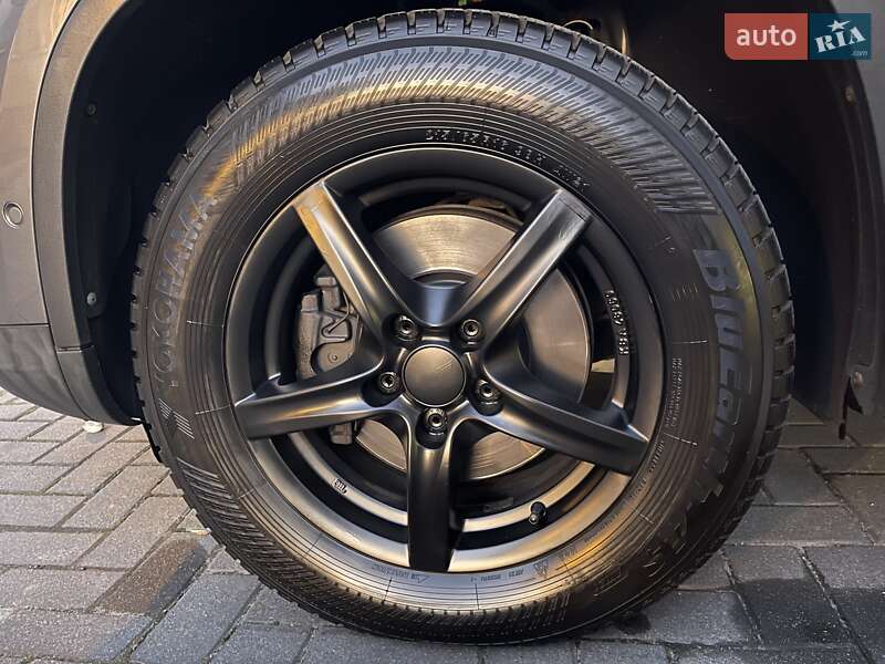 Внедорожник / Кроссовер Volkswagen Tiguan 2013 в Ровно