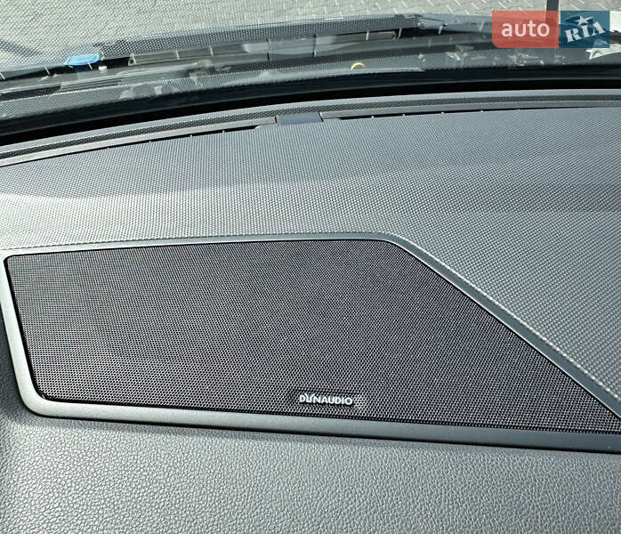 Внедорожник / Кроссовер Volkswagen Tiguan 2020 в Одессе