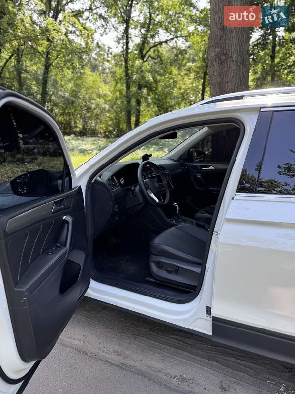 Внедорожник / Кроссовер Volkswagen Tiguan 2022 в Белой Церкви фото 9 Внедорожник / Кроссовер Volkswagen Tiguan 2022 в Белой Церкви