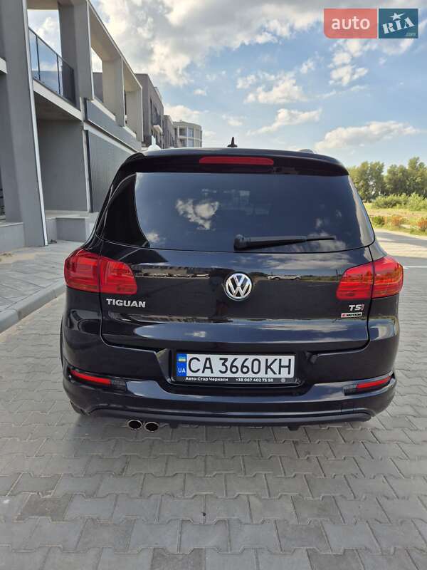 Внедорожник / Кроссовер Volkswagen Tiguan 2017 в Черкассах