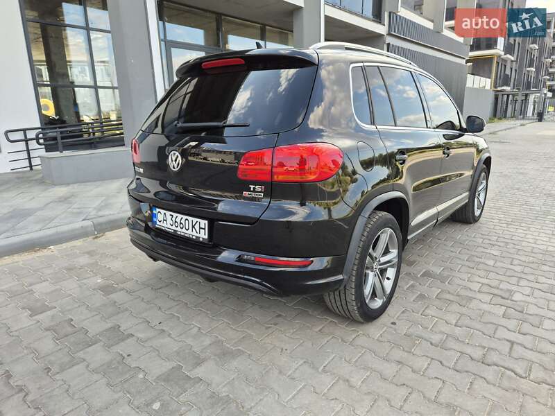 Внедорожник / Кроссовер Volkswagen Tiguan 2017 в Черкассах