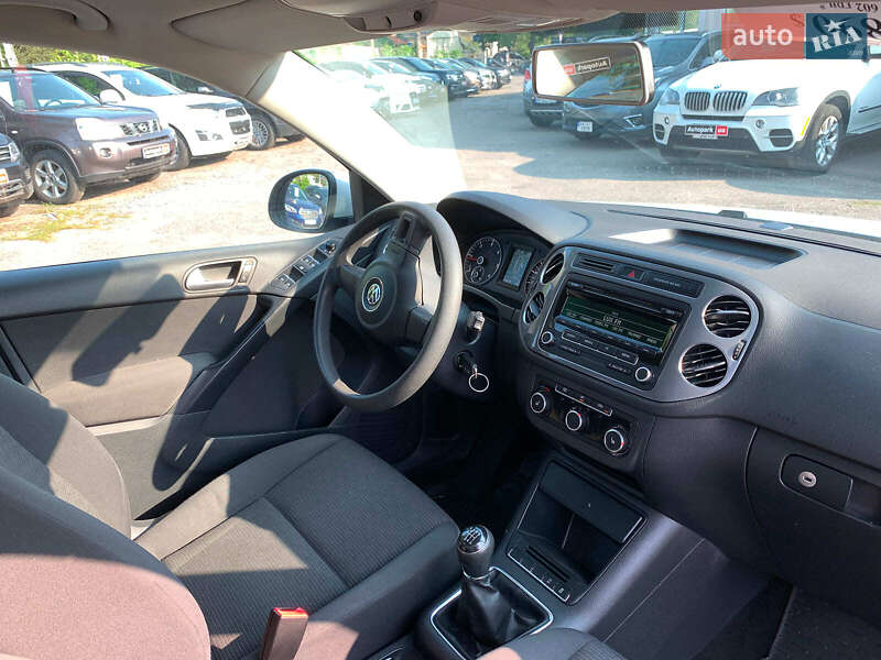 Внедорожник / Кроссовер Volkswagen Tiguan 2012 в Виннице