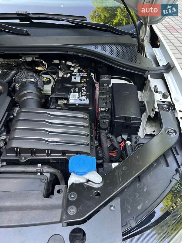 Внедорожник / Кроссовер Volkswagen Tiguan 2021 в Тернополе