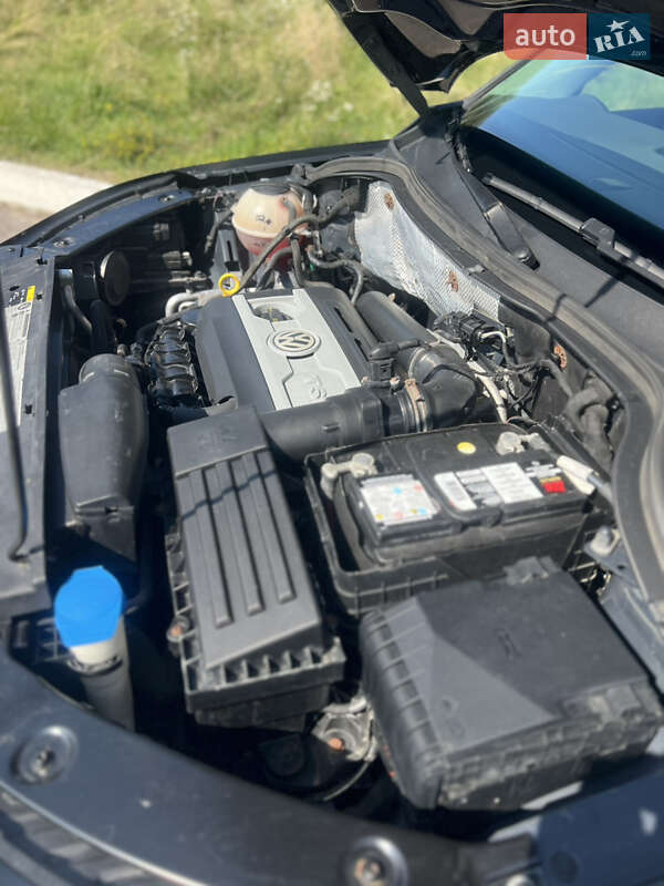 Внедорожник / Кроссовер Volkswagen Tiguan 2015 в Ровно фото 30 Внедорожник / Кроссовер Volkswagen Tiguan 2015 в Ровно