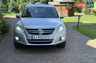Внедорожник / Кроссовер Volkswagen Tiguan 2011 в Киеве