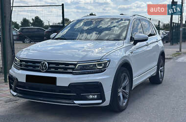 Внедорожник / Кроссовер Volkswagen Tiguan 2020 в Глубочице