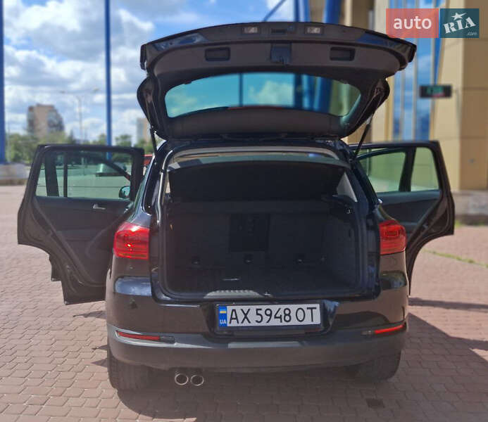 Внедорожник / Кроссовер Volkswagen Tiguan 2017 в Харькове