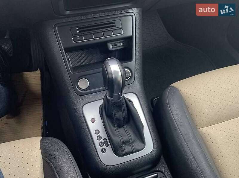 Внедорожник / Кроссовер Volkswagen Tiguan 2017 в Харькове