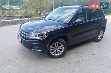 Внедорожник / Кроссовер Volkswagen Tiguan 2016 в Шумске