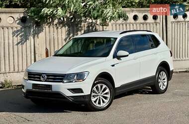 Позашляховик / Кросовер Volkswagen Tiguan 2018 в Києві