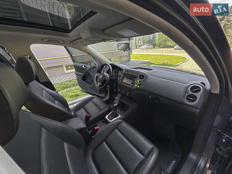 Позашляховик / Кросовер Volkswagen Tiguan 2014 в Львові