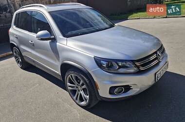 Внедорожник / Кроссовер Volkswagen Tiguan 2016 в Чернигове