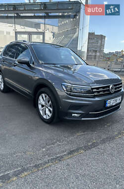 Внедорожник / Кроссовер Volkswagen Tiguan 2018 в Днепре