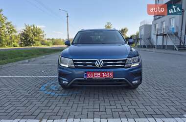 Внедорожник / Кроссовер Volkswagen Tiguan 2018 в Дубно