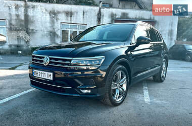 Внедорожник / Кроссовер Volkswagen Tiguan 2018 в Одессе