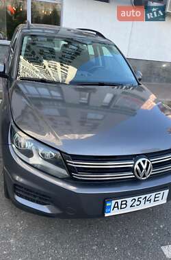 Внедорожник / Кроссовер Volkswagen Tiguan 2017 в Киеве