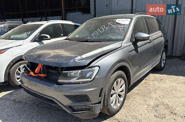 Позашляховик / Кросовер Volkswagen Tiguan 2018 в Рівному