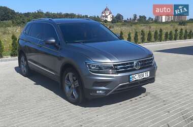 Позашляховик / Кросовер Volkswagen Tiguan 2018 в Золочеві