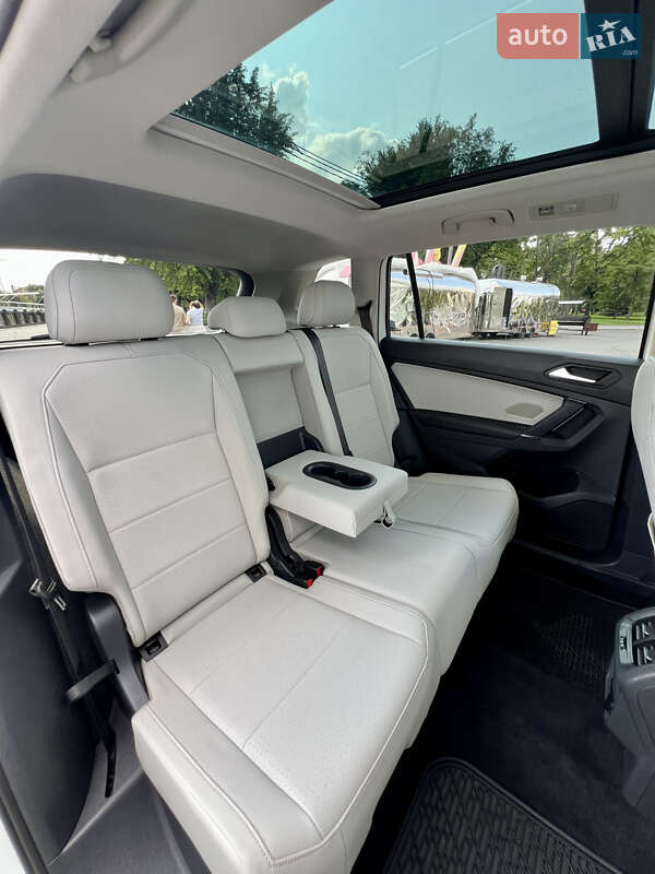 Внедорожник / Кроссовер Volkswagen Tiguan 2020 в Харькове