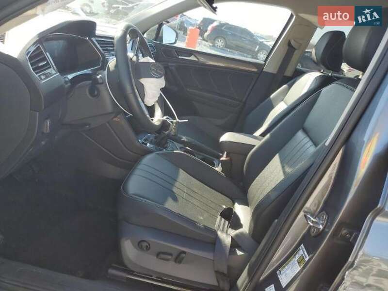 Внедорожник / Кроссовер Volkswagen Tiguan 2023 в Львове