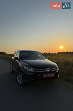 Позашляховик / Кросовер Volkswagen Tiguan 2013 в Львові