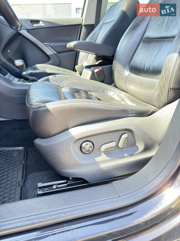 Внедорожник / Кроссовер Volkswagen Tiguan 2008 в Киеве