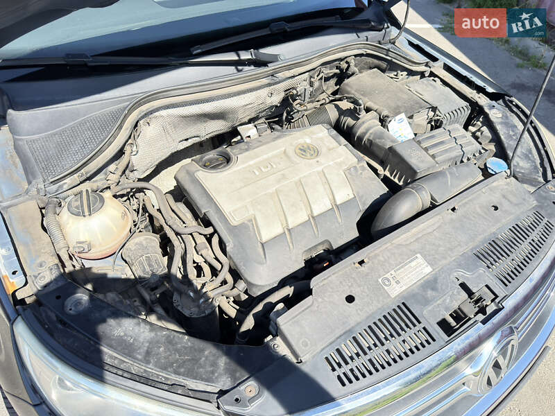 Внедорожник / Кроссовер Volkswagen Tiguan 2008 в Киеве