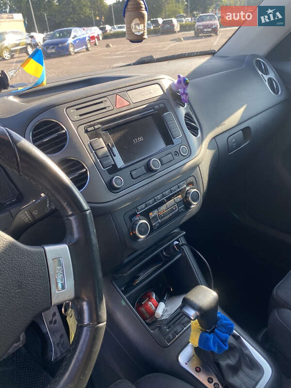 Внедорожник / Кроссовер Volkswagen Tiguan 2009 в Житомире