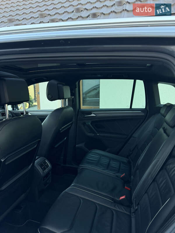 Внедорожник / Кроссовер Volkswagen Tiguan 2016 в Ратным