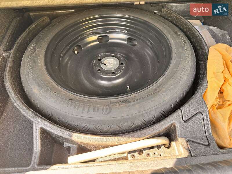 Внедорожник / Кроссовер Volkswagen Tiguan 2015 в Одессе фото 14 Внедорожник / Кроссовер Volkswagen Tiguan 2015 в Одессе